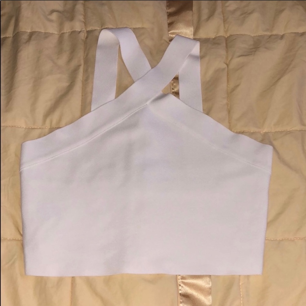 BCBG White cropped top